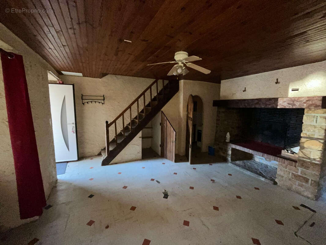 Maison à SEVERAC-L&#039;EGLISE