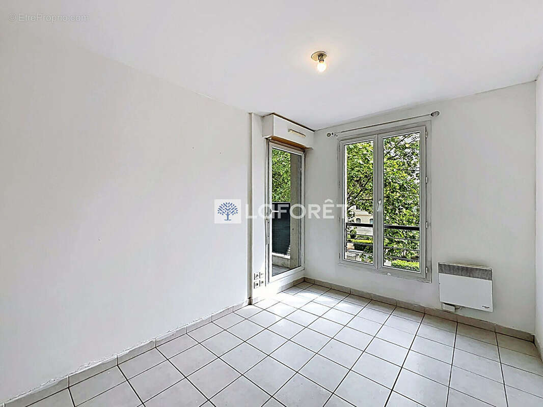 Nimes gare - appartement p2 - balcon - parking - photo 5