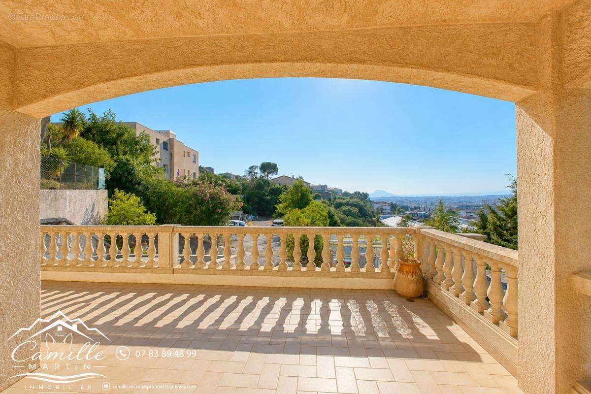 Appartement Saint Raphael 4 pièce(s) 108.16 m2 - photo 7