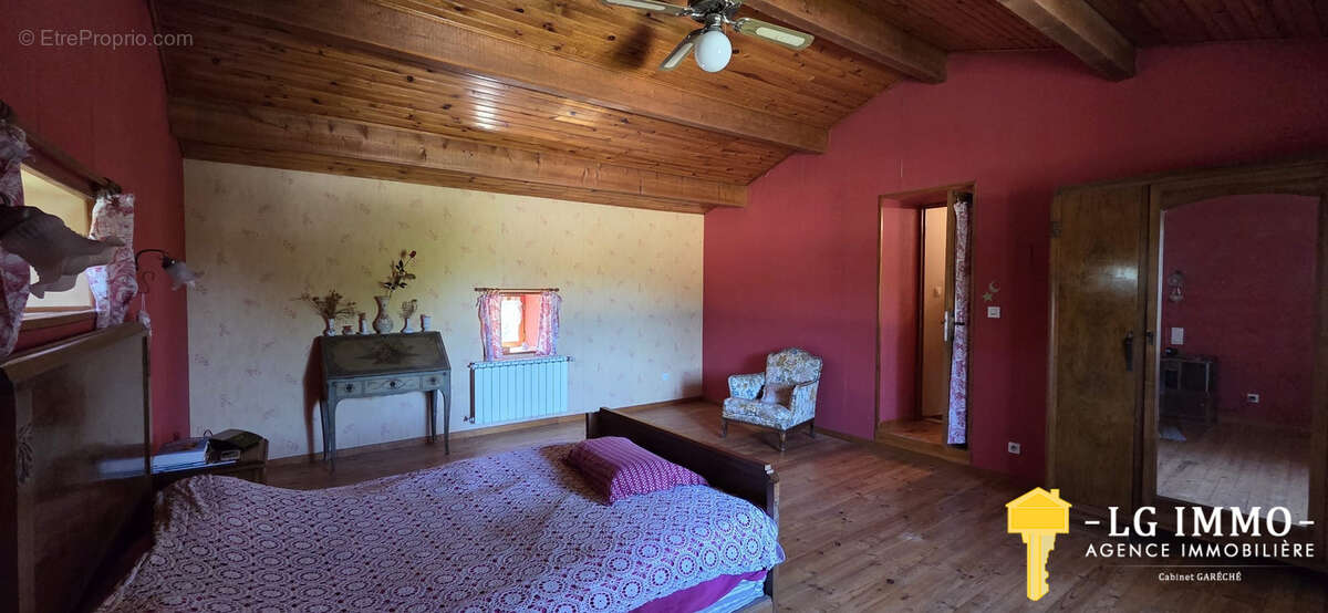 Maison charentaise 206 m2, 5 chambres, grandes dépendances, jardin - photo 21