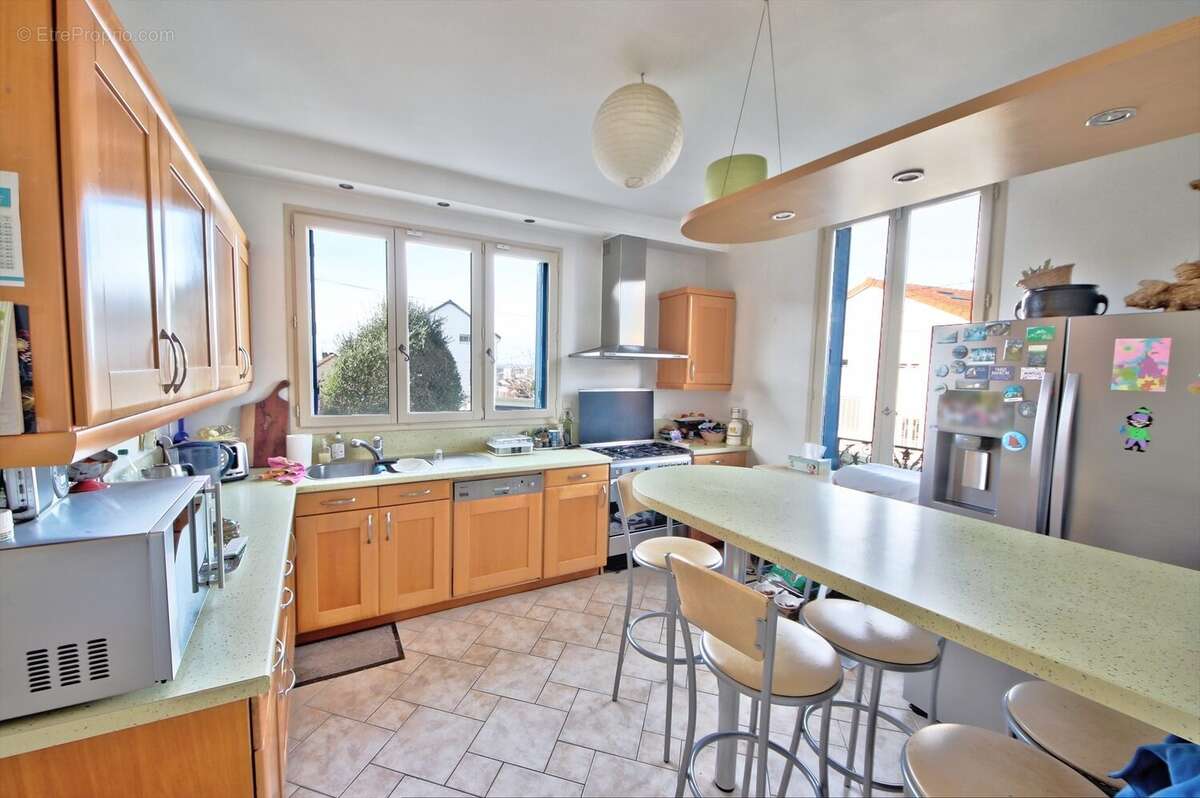 Cuisine - Maison à NANTERRE