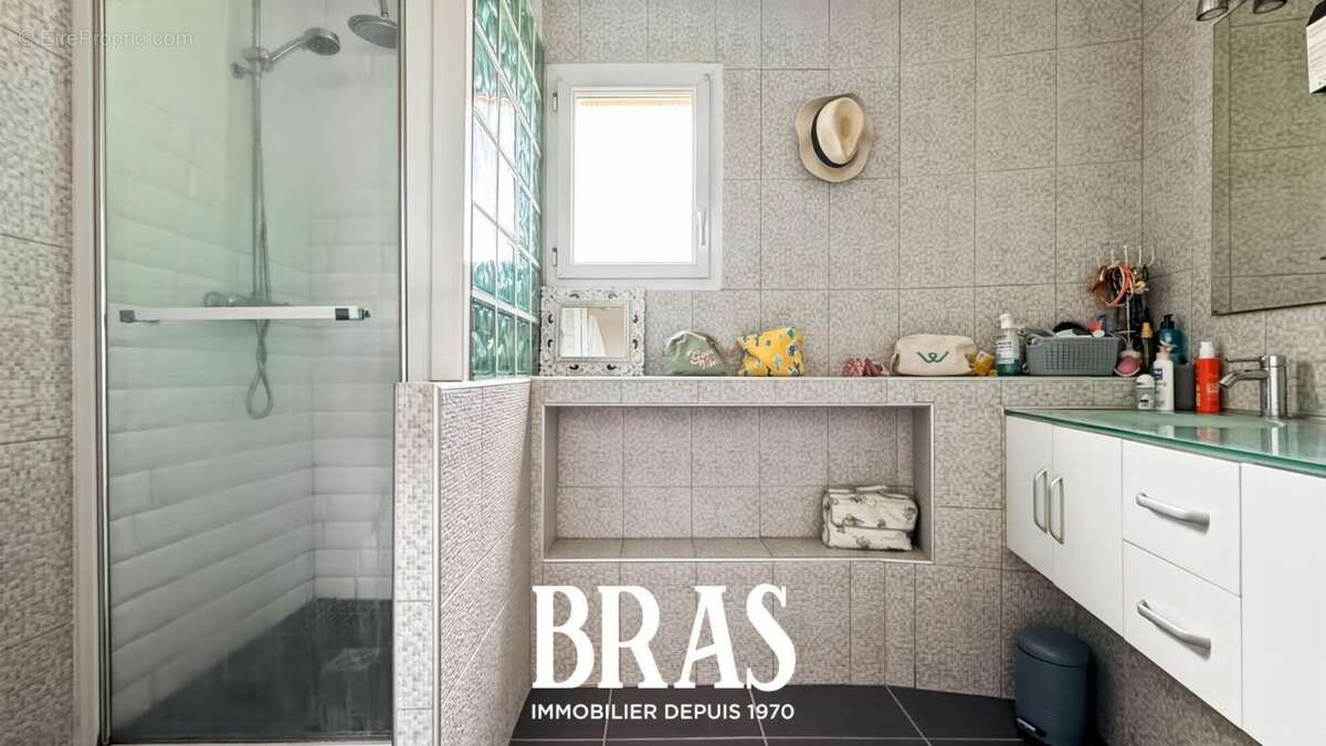 Appartement à REZE