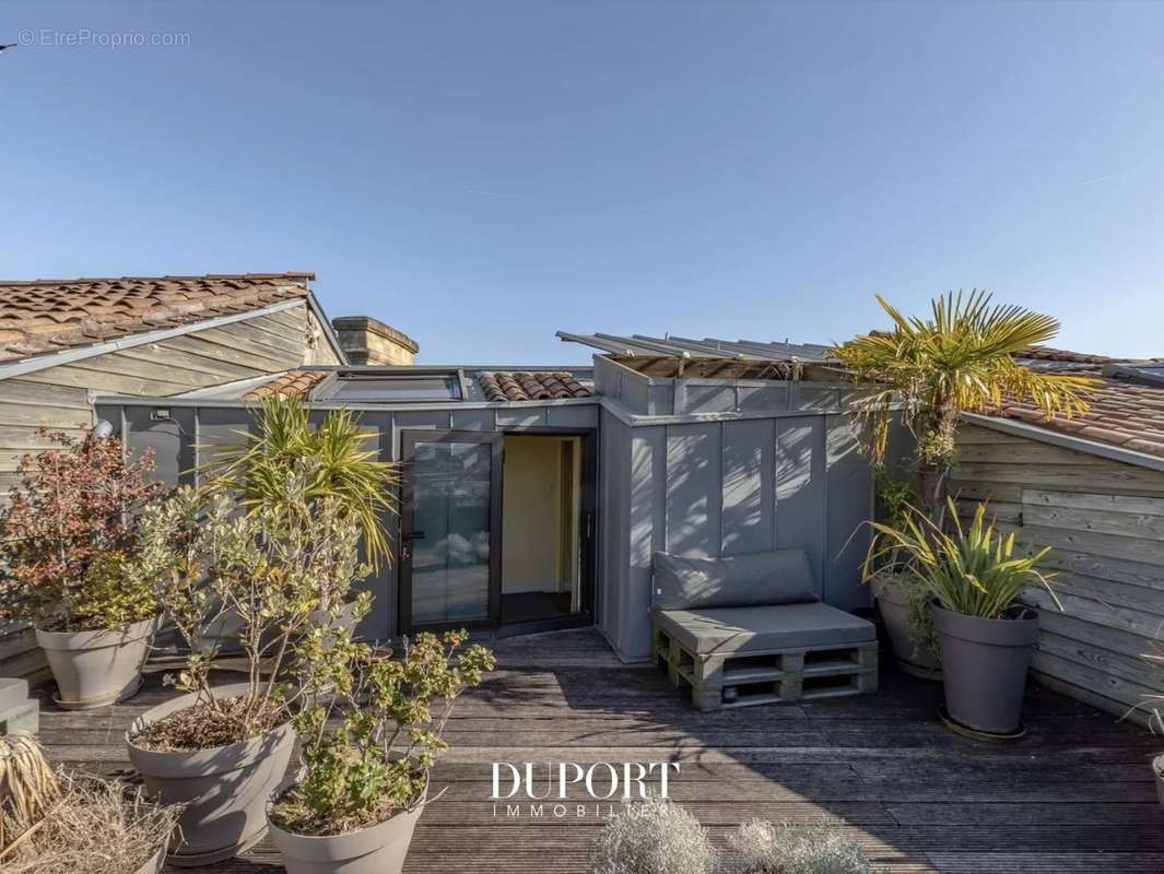 Appartement à BORDEAUX