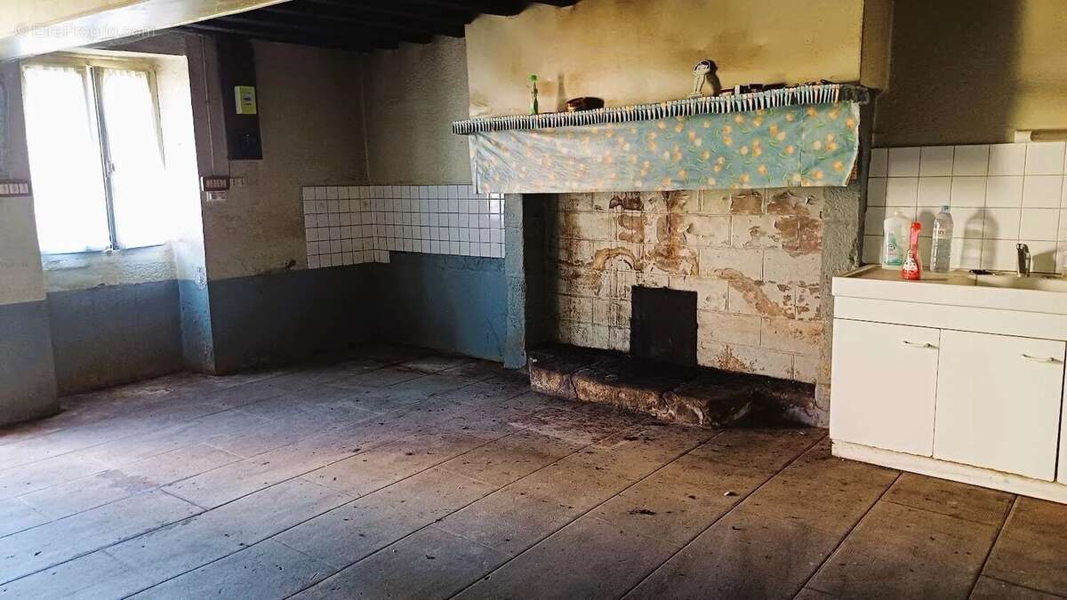 Maison à SAINT-CHABRAIS