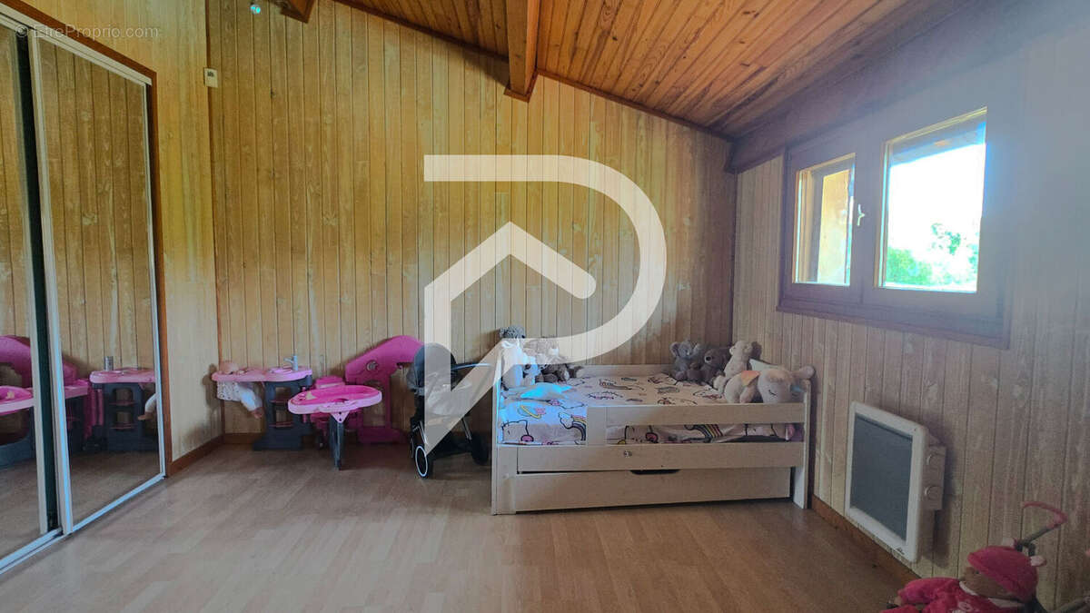 Maison à LISLE-SUR-TARN