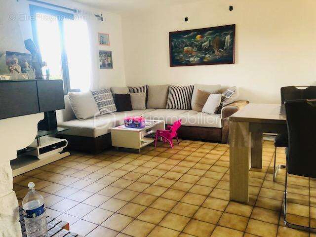 Maison à SAINTE-MARGUERITE-SUR-DUCLAIR