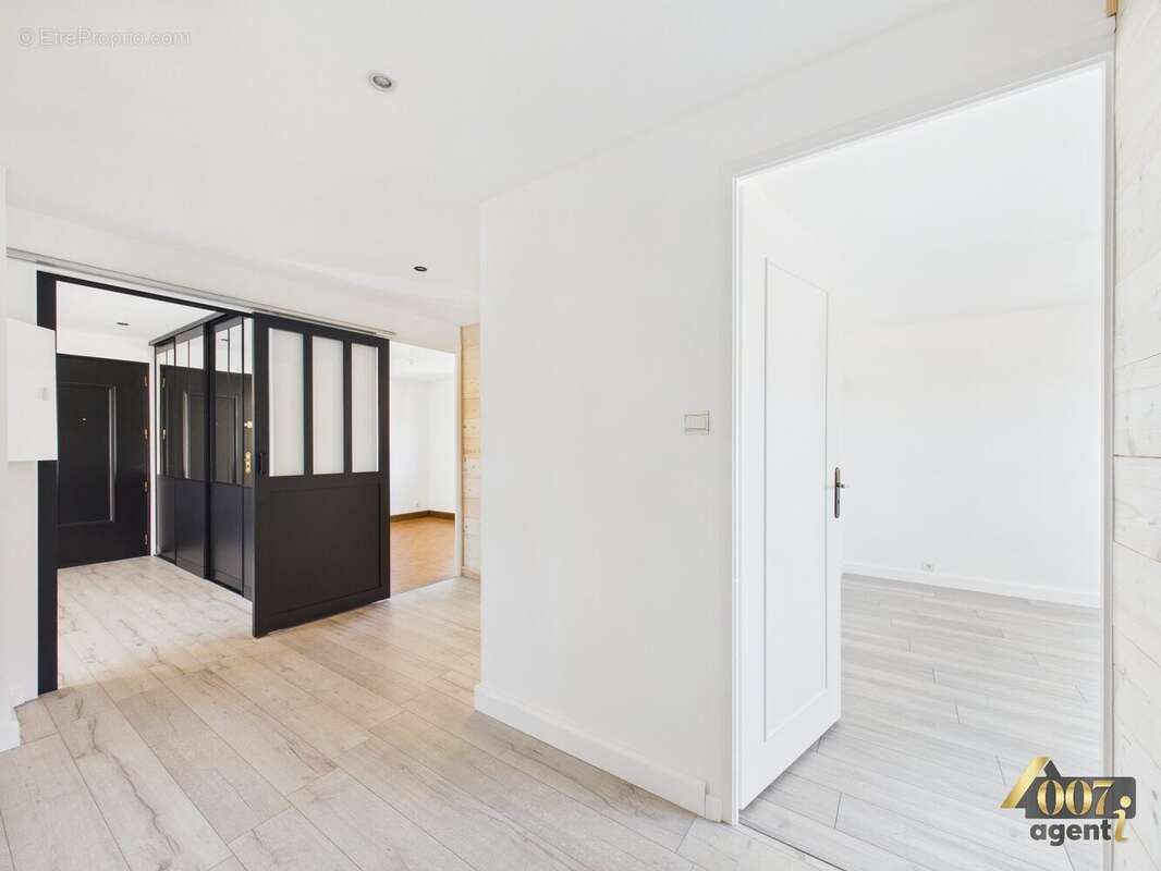 Appartement à SAINT-ALBAN-LEYSSE