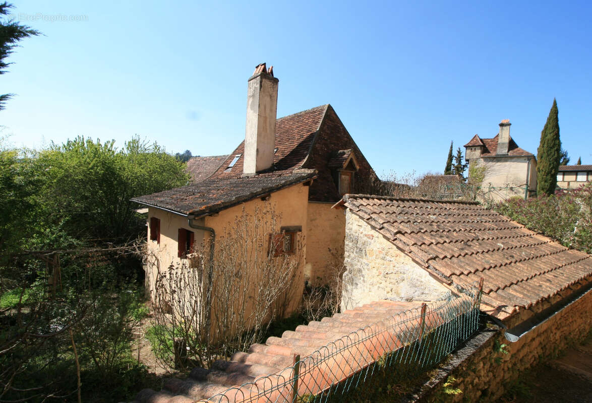 Maison en pierre avec jardin - photo 21