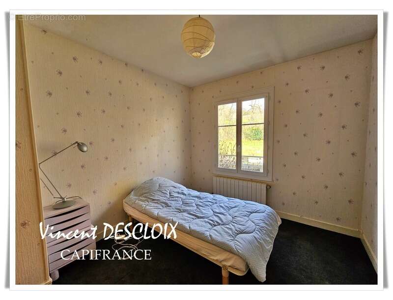 Maison à MONTSAUCHE-LES-SETTONS