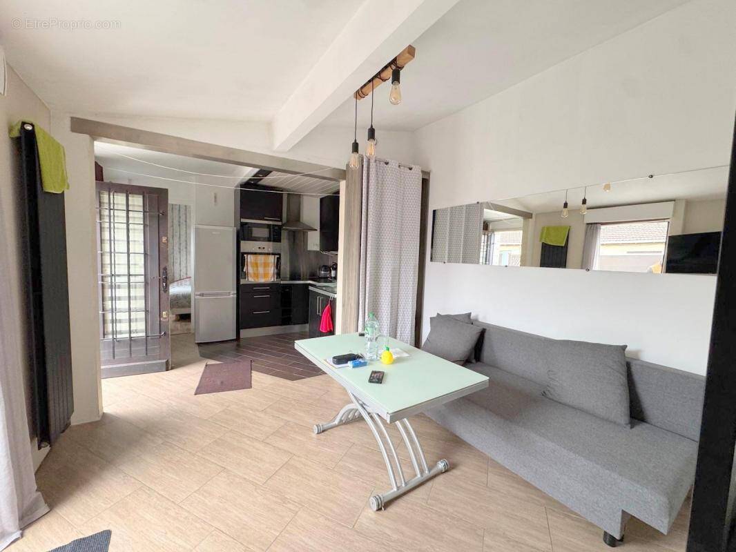 Appartement à AULNAY-SOUS-BOIS