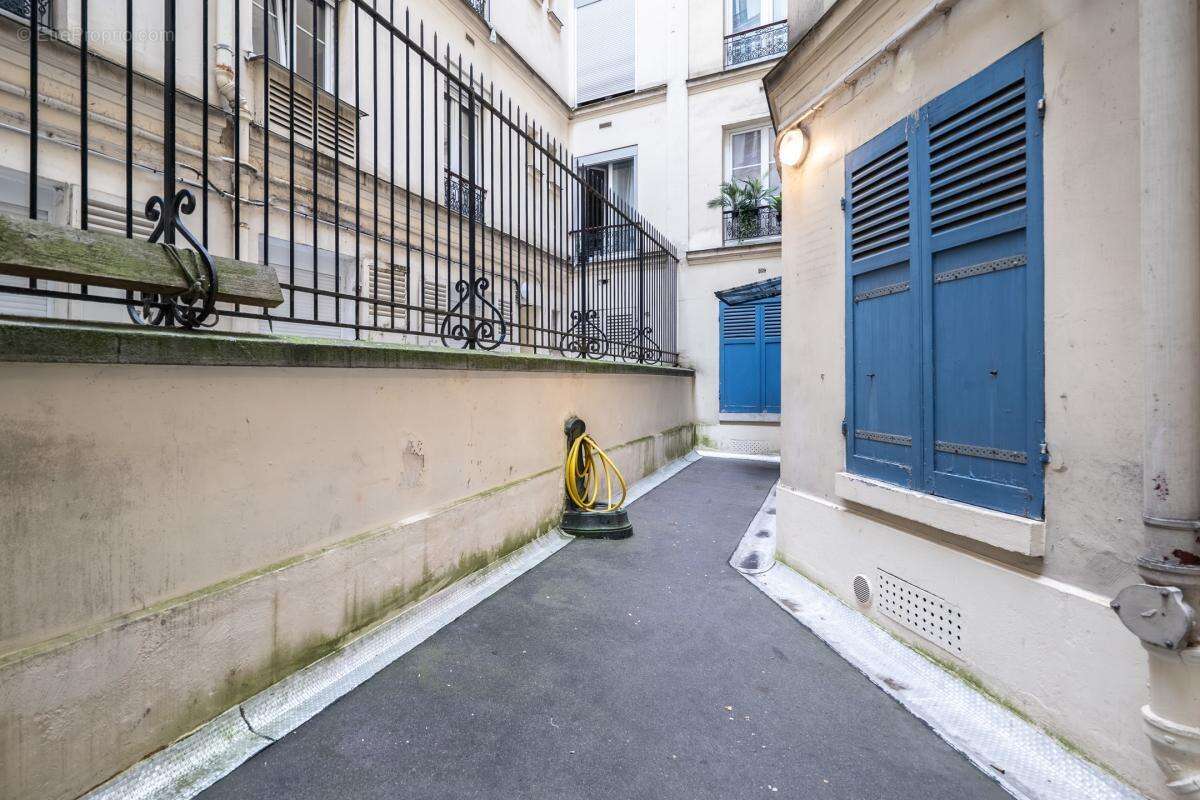 Appartement à PARIS-11E