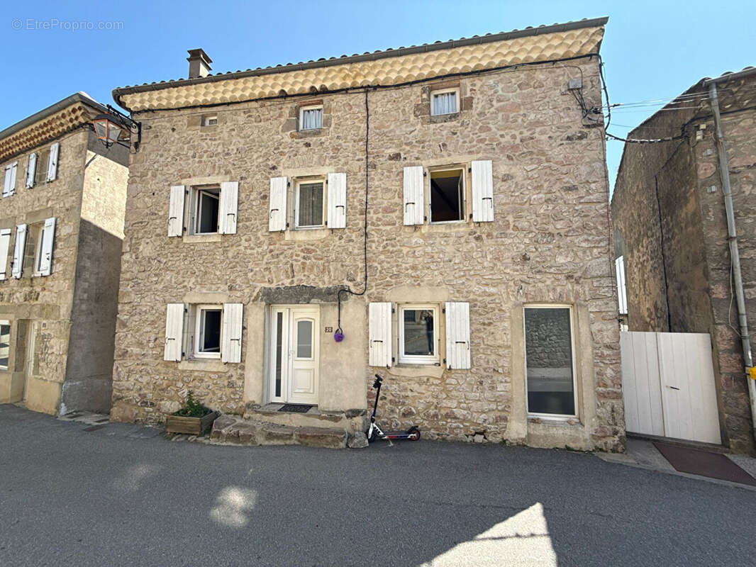 Maison à BOFFRES