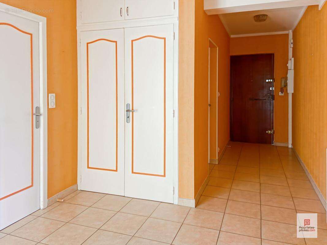 Appartement à SABLE-SUR-SARTHE