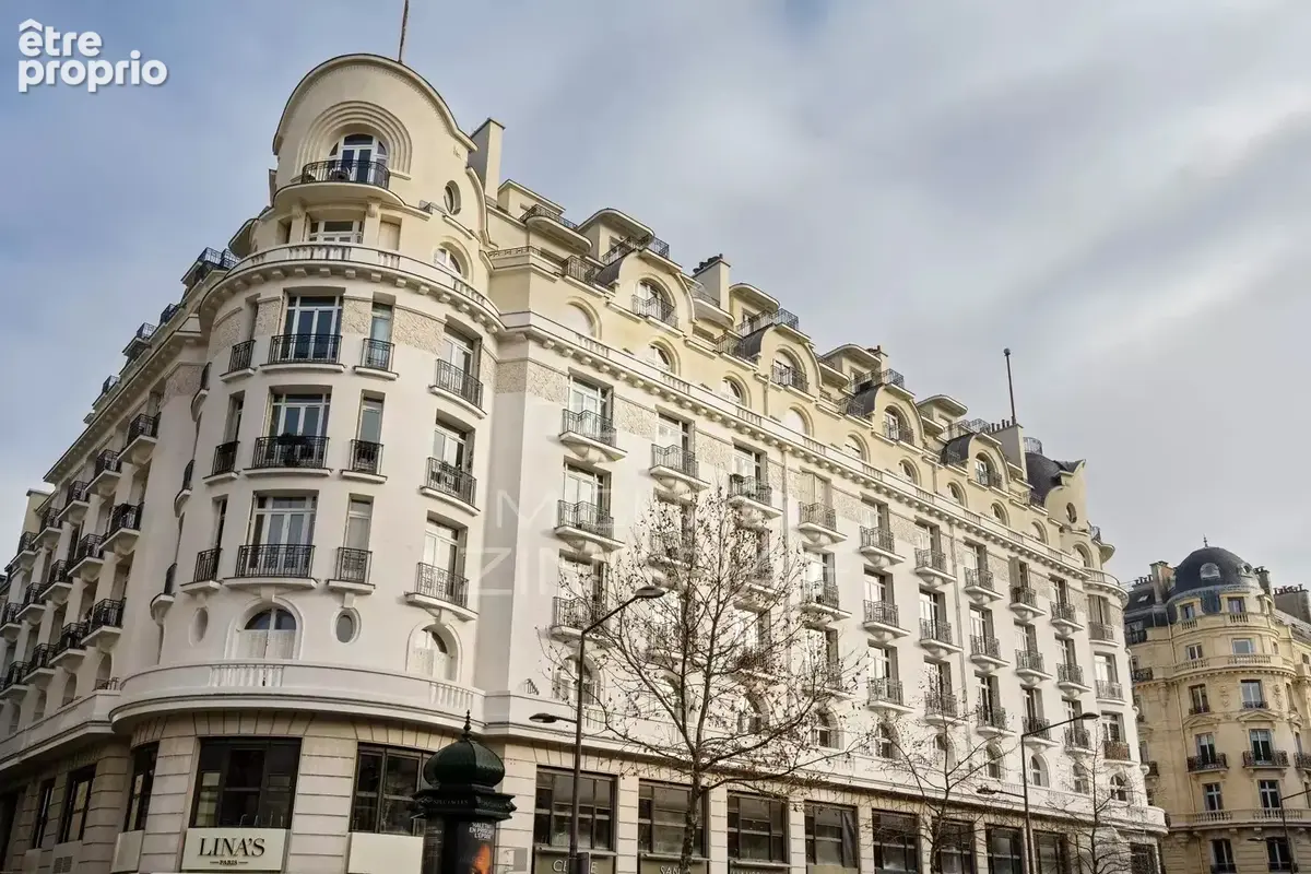 A VENDRE - Appartement 1 chambre - Rue Chauchat - Paris IX - photo 12