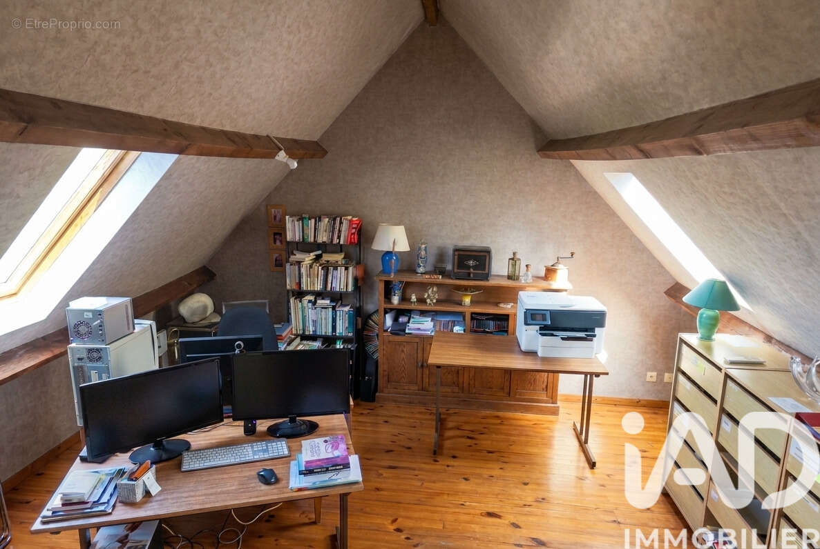 Maison 174 m² à Guiry-En-Vexin  - photo 8
