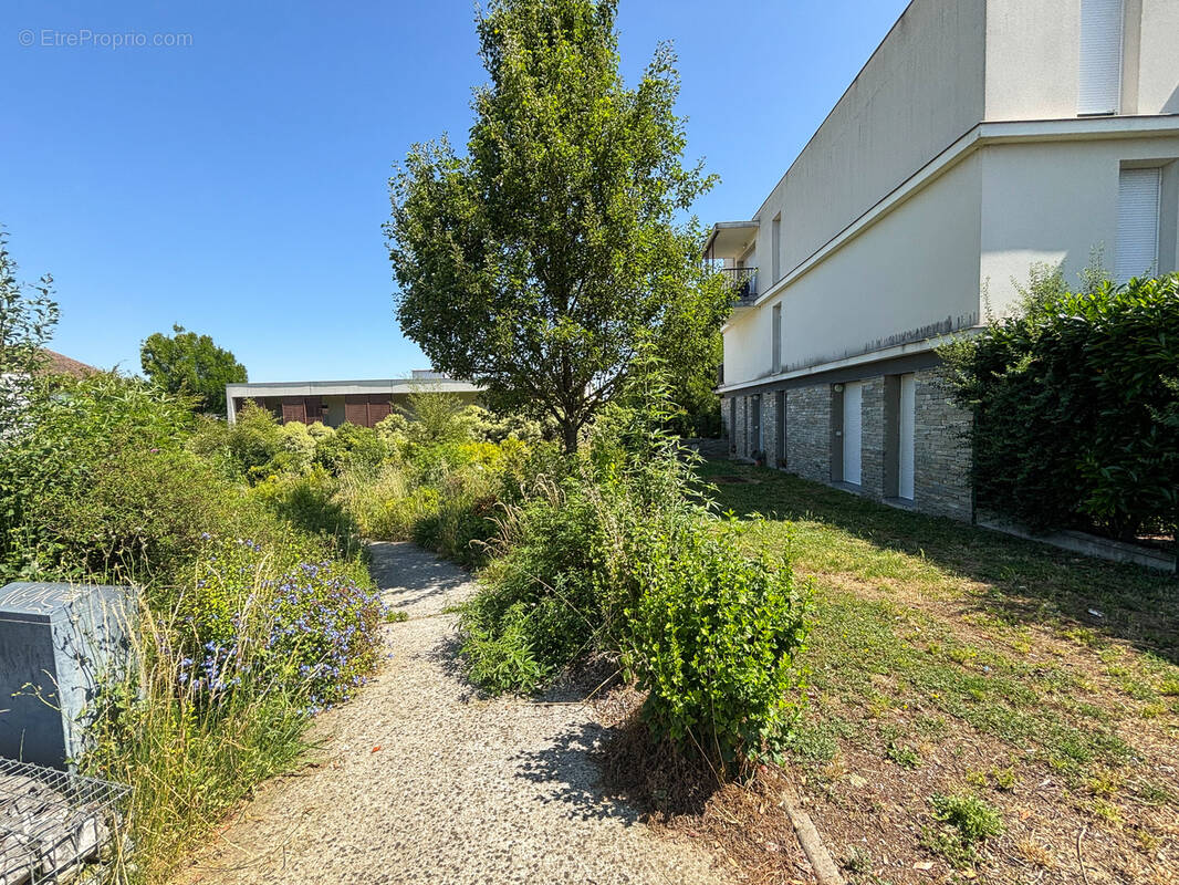 Appartement à BASSENS