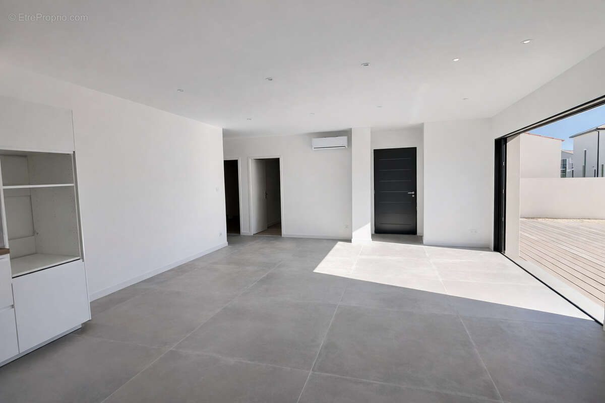 Maison à SAINT-CHRISTOL-LES-ALES