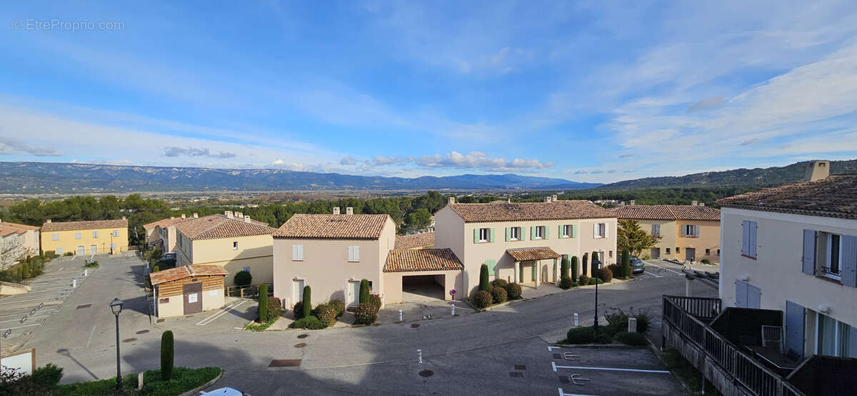 Appartement à MALLEMORT