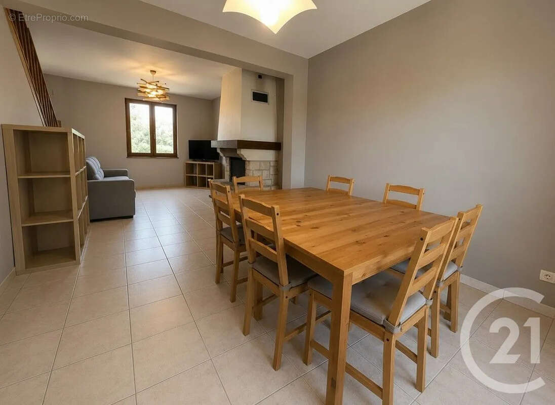 Maison 108 m² à Etrepagny  - photo 5