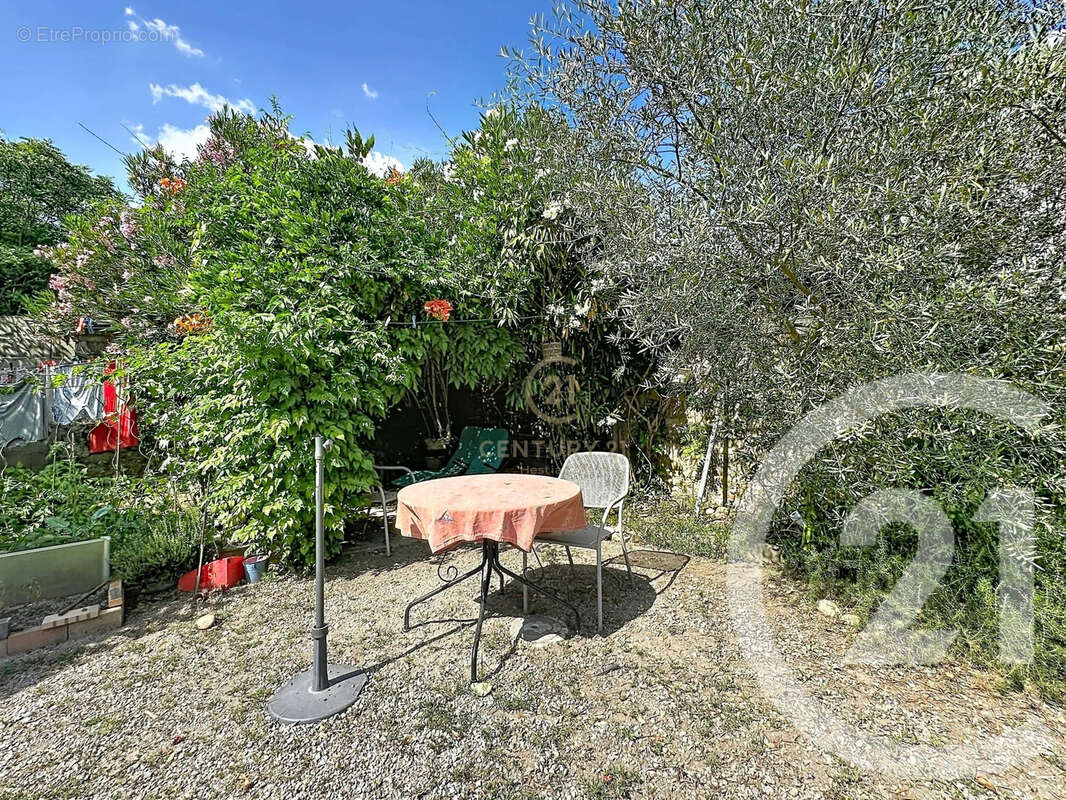 Maison 160 m² à Grigny  - photo 24
