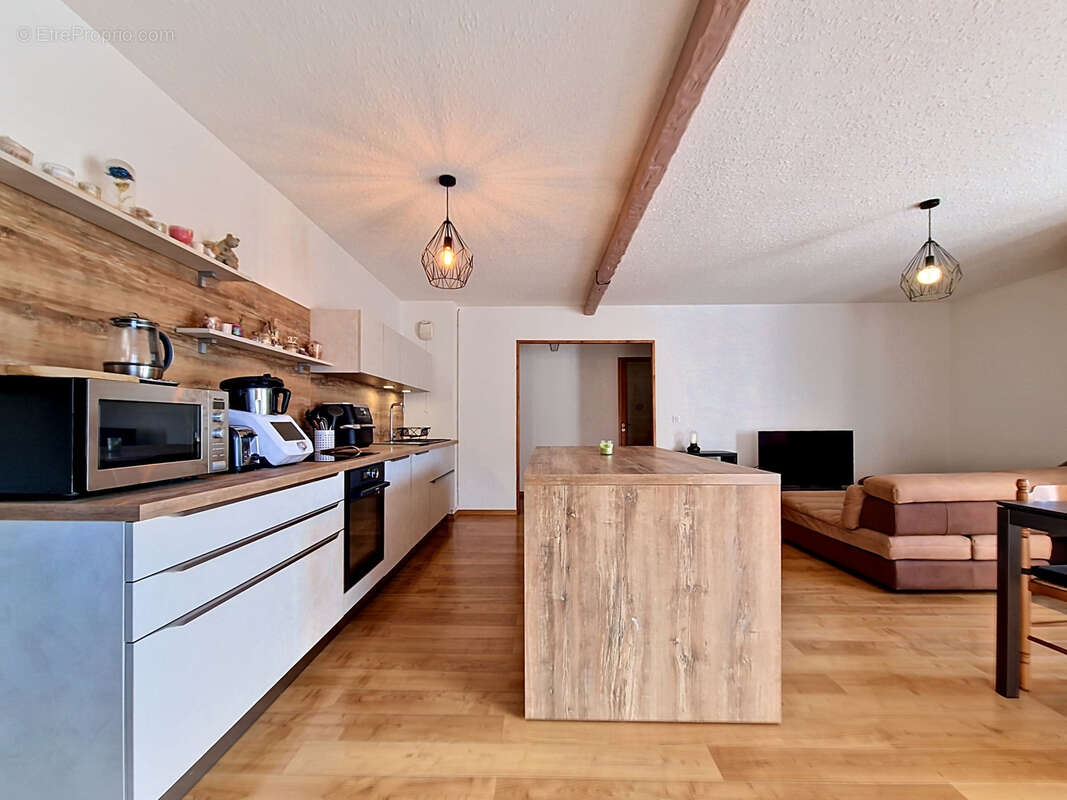 Appartement à GIERES