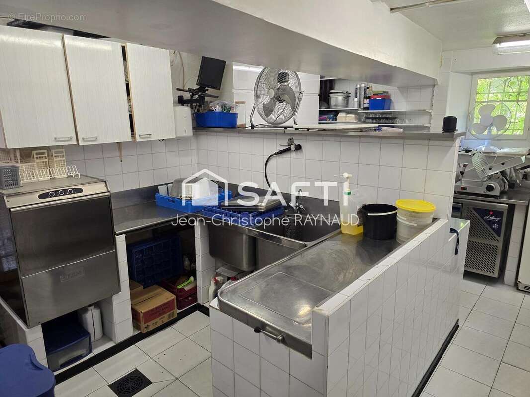 Appartement 417 m² à Lisle-Sur-Tarn  - photo 5