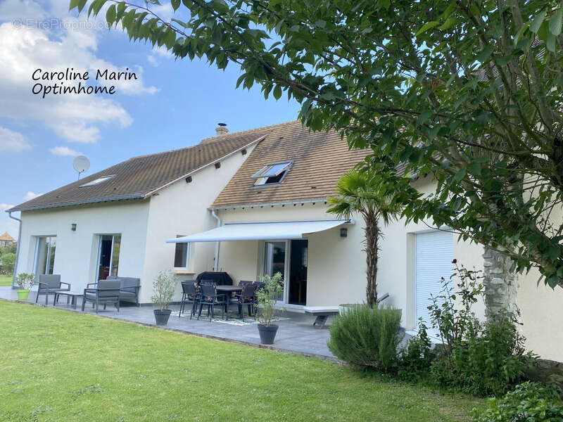 Vironvay – Maison contemporaine lumineuse de 200 m² sur 1 400 m² de terrain - photo 2