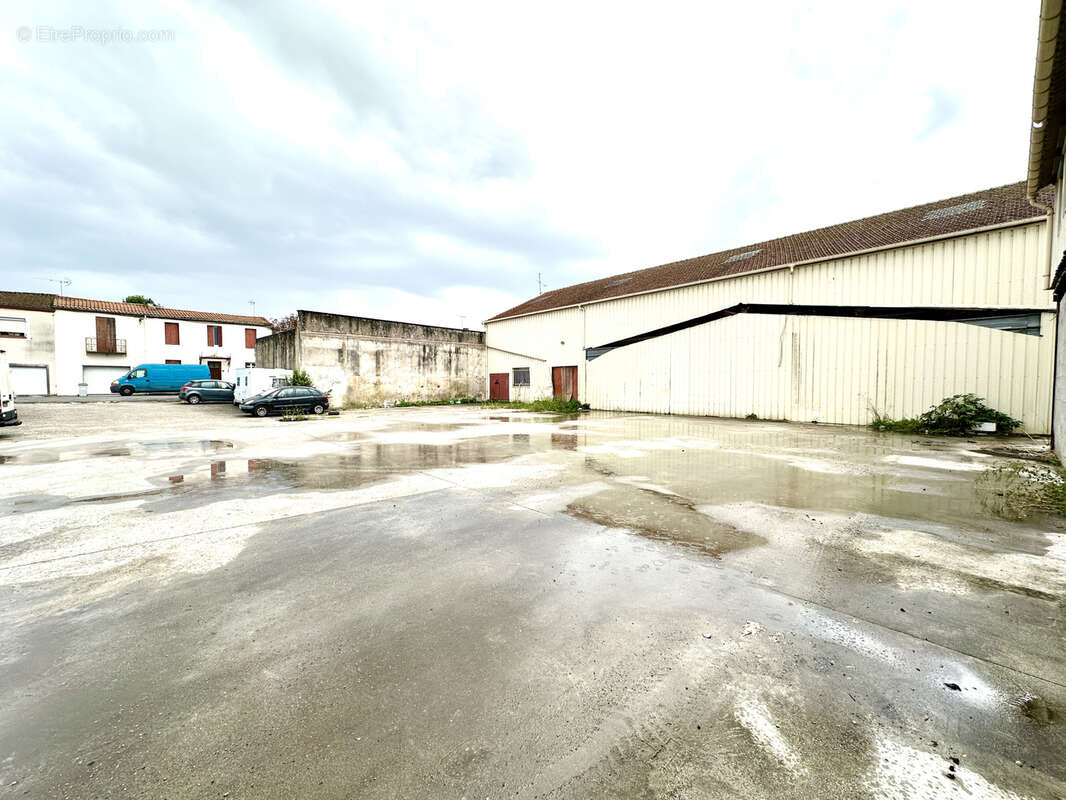 Autre à VILLENEUVE-SUR-LOT