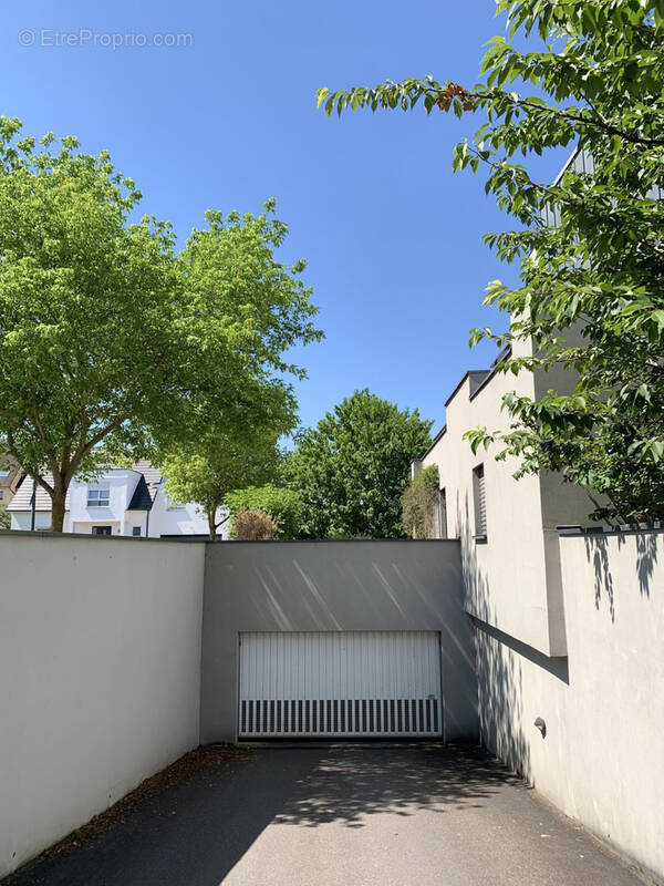 Parking à MITTELHAUSBERGEN