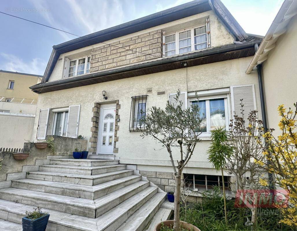 Maison à DRANCY