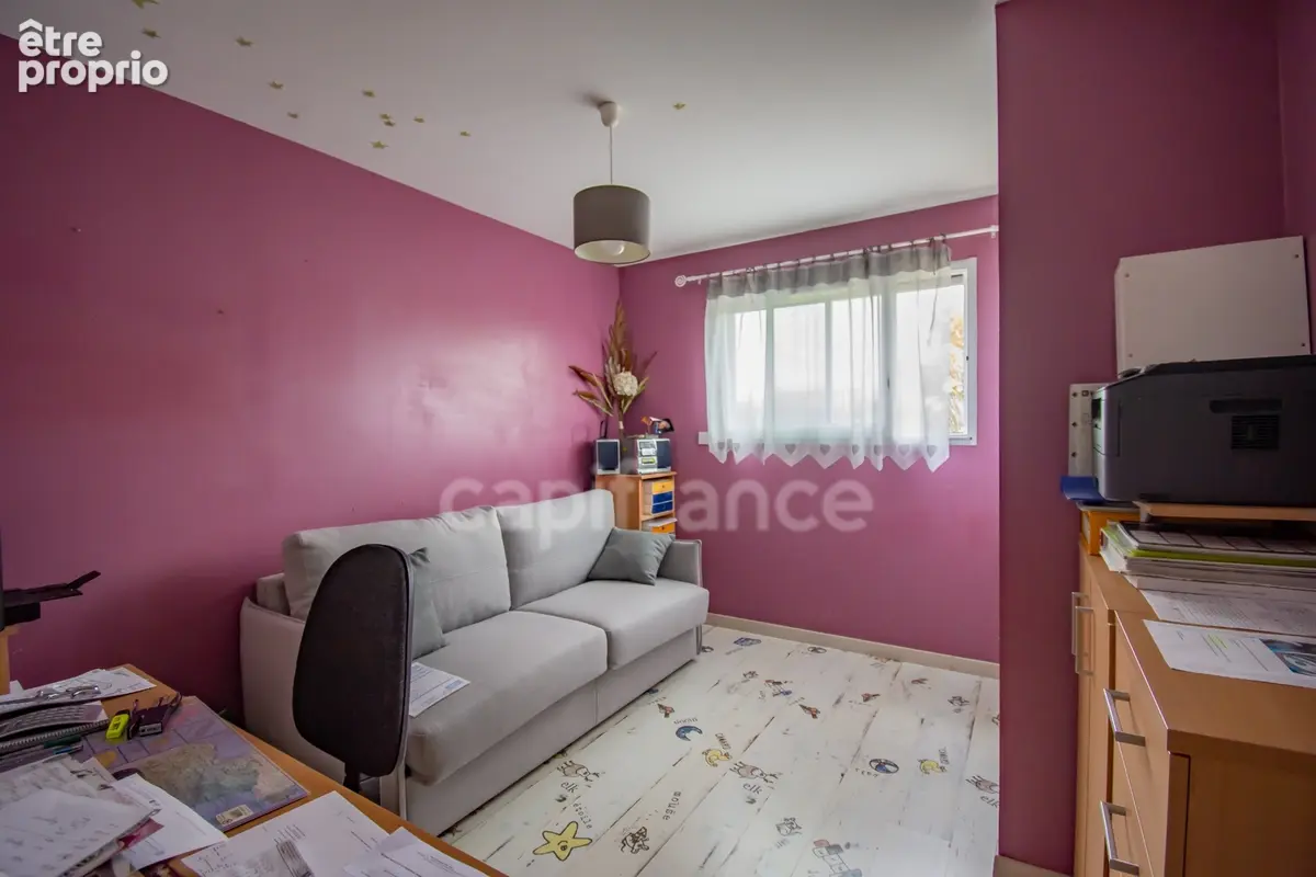 Saujon – maison contemporaine avec piscine interieure - photo 17