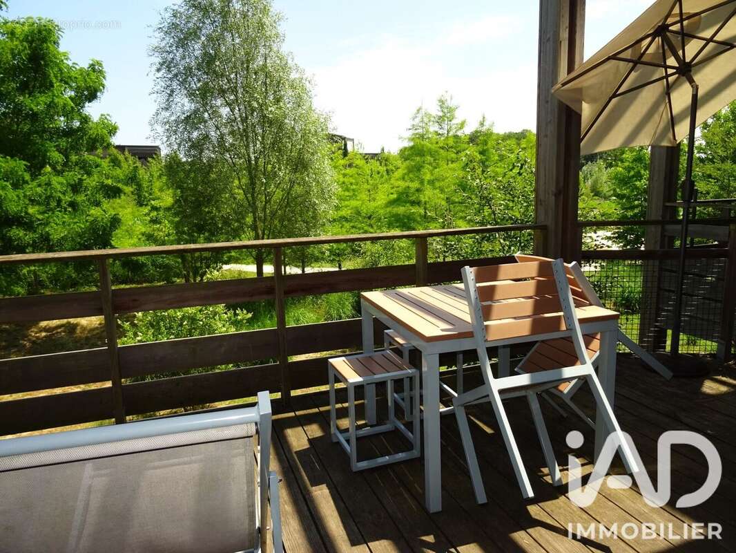 Photo 9 - Appartement à BAILLY-ROMAINVILLIERS