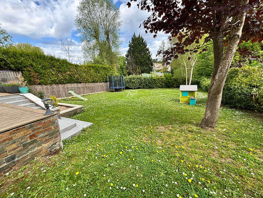 Maison à SAINT-OUEN-L'AUMONE