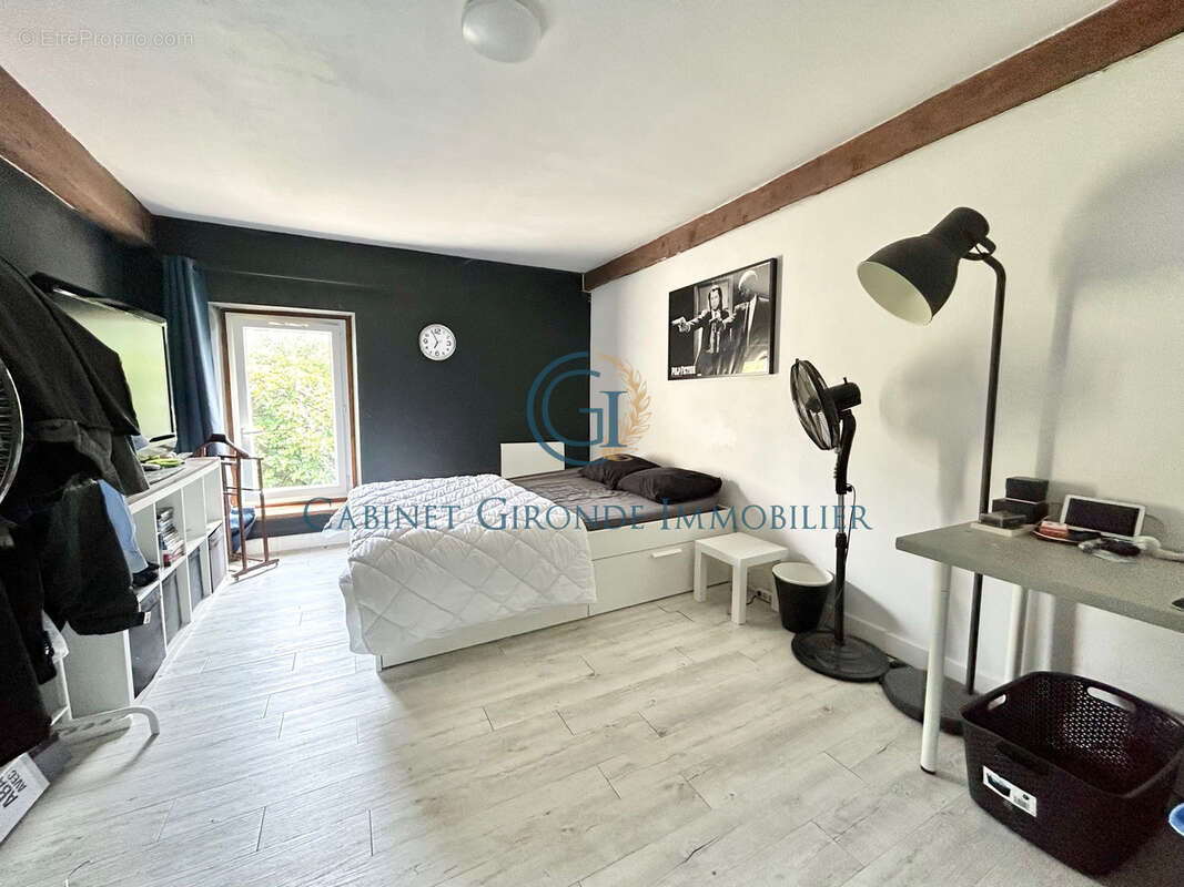 Maison à CASTETS-EN-DORTHE