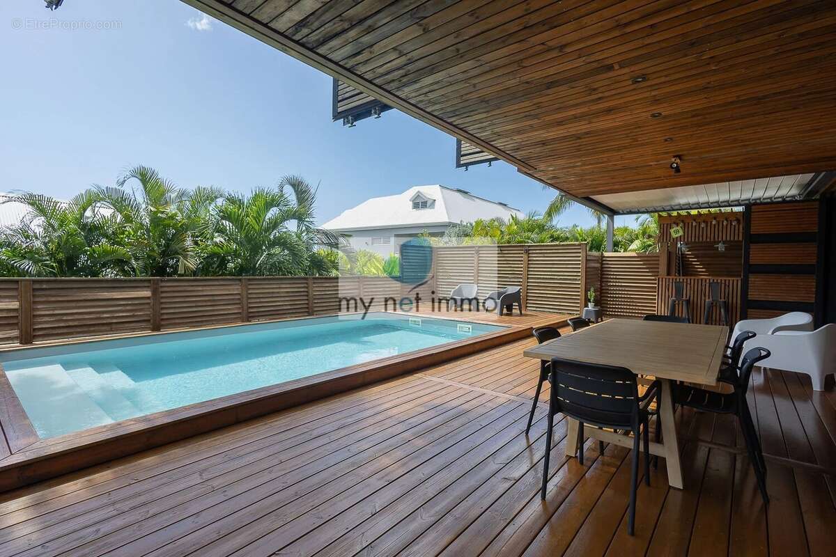 Maison à SAINT-FRANCOIS