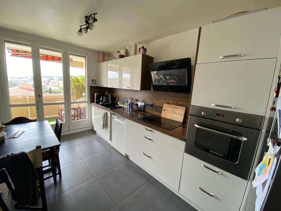 Appartement à LA GARDE