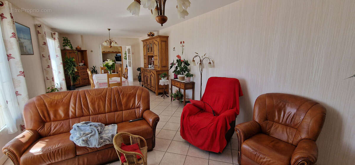 Maison à CUSSET