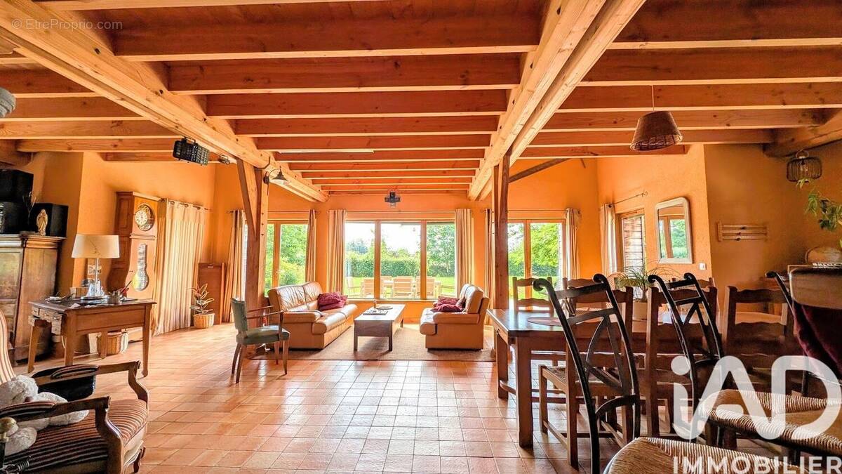 Photo 1 - Maison à SAVIGNE-L'EVEQUE