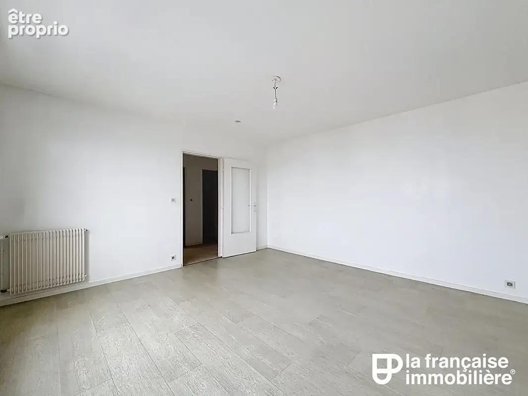 Appartement Rennes - Centre-ville - Colombier - 3 pièces - 64.10 m² - Garage double - photo 2