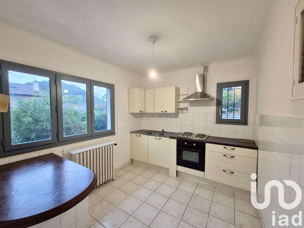 Photo 7 - Maison à SAINT-ETIENNE