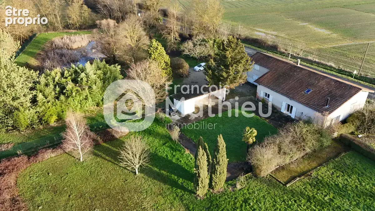 Maison à CHATILLON-SUR-CHALARONNE