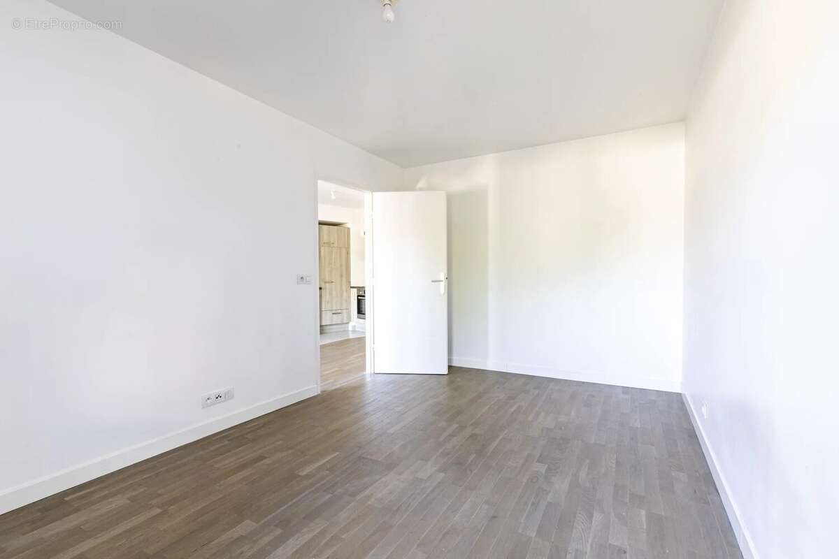 Appartement à CHAVILLE