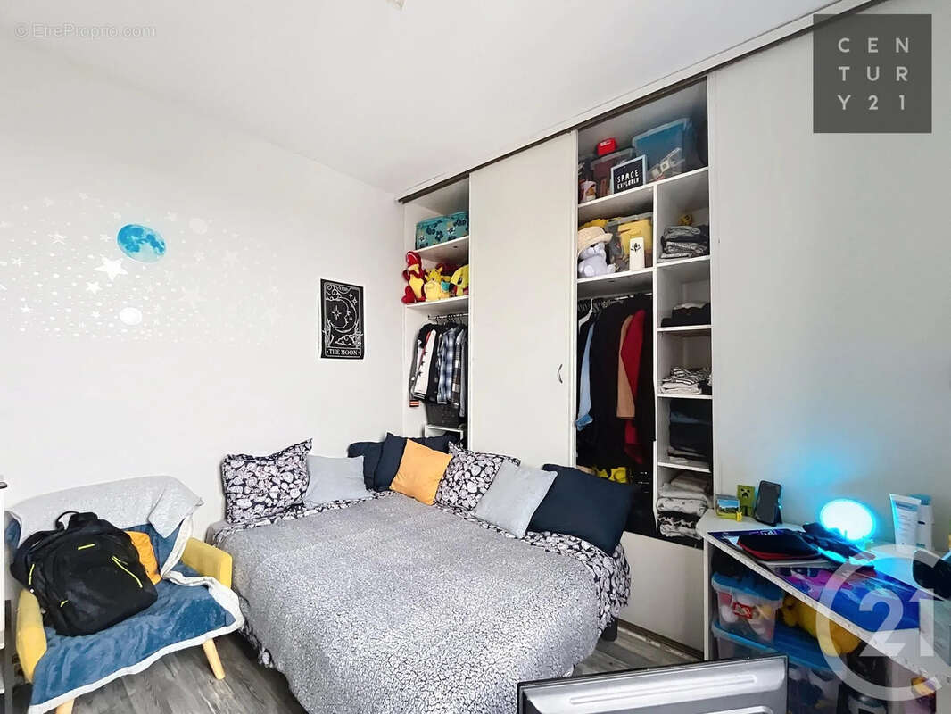 Appartement à SAINTE-SAVINE