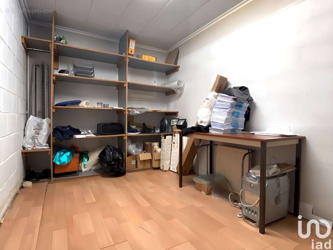 Photo 6 - Commerce à RUEIL-MALMAISON