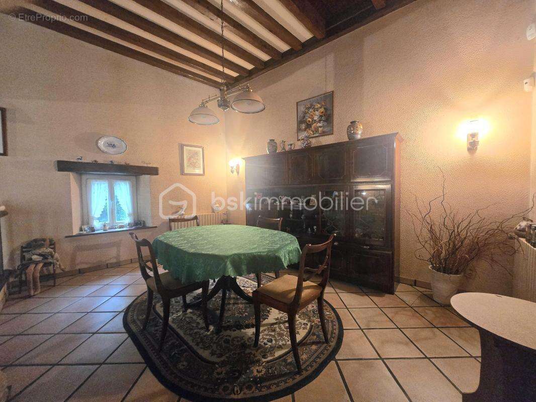 Maison à CHALMAISON