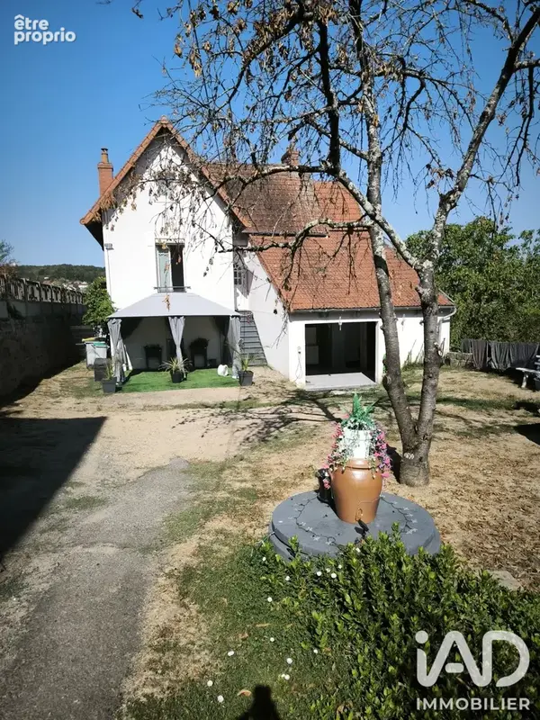 Photo 1 - Maison à MONTLUCON