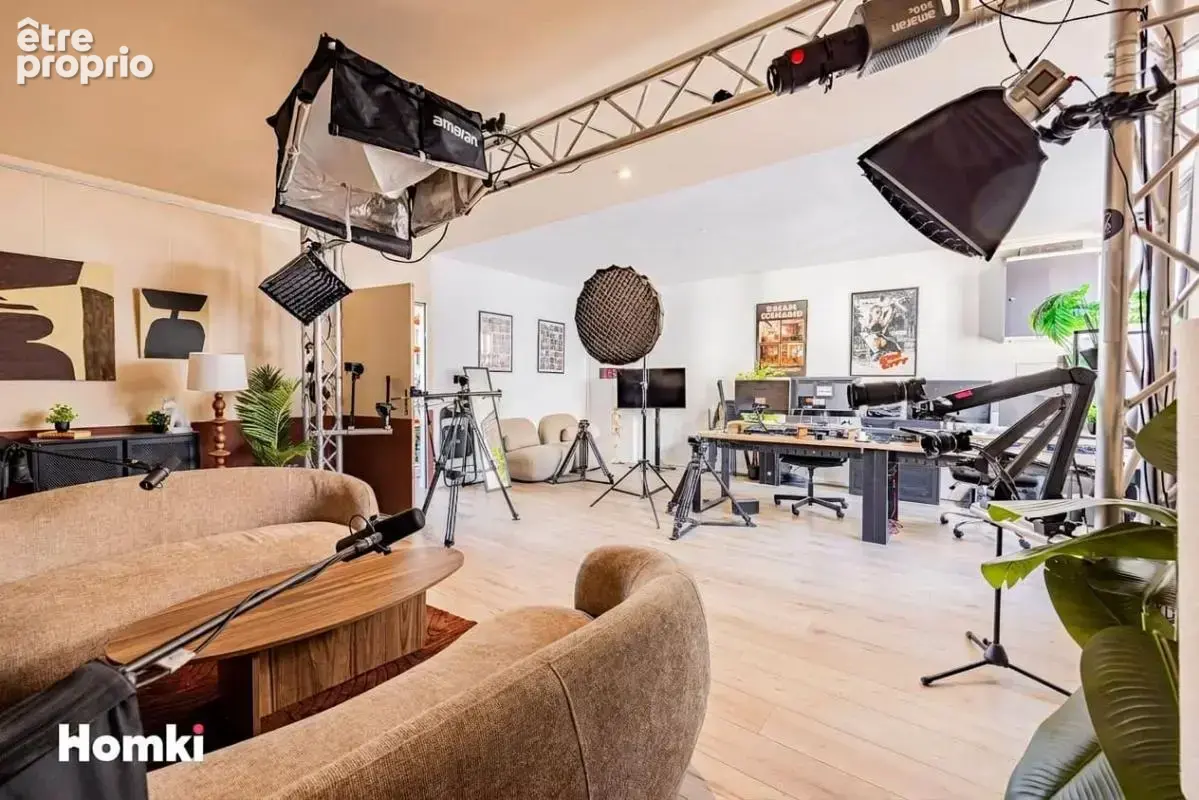 Local commercial T2 de 187 m² à Bagnolet 93170, Avenue Gallieni - photo 4