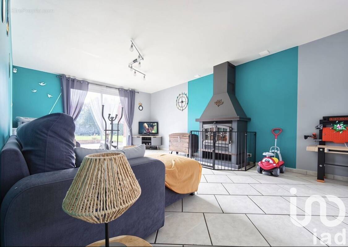 Photo 1 - Maison à AUBENTON