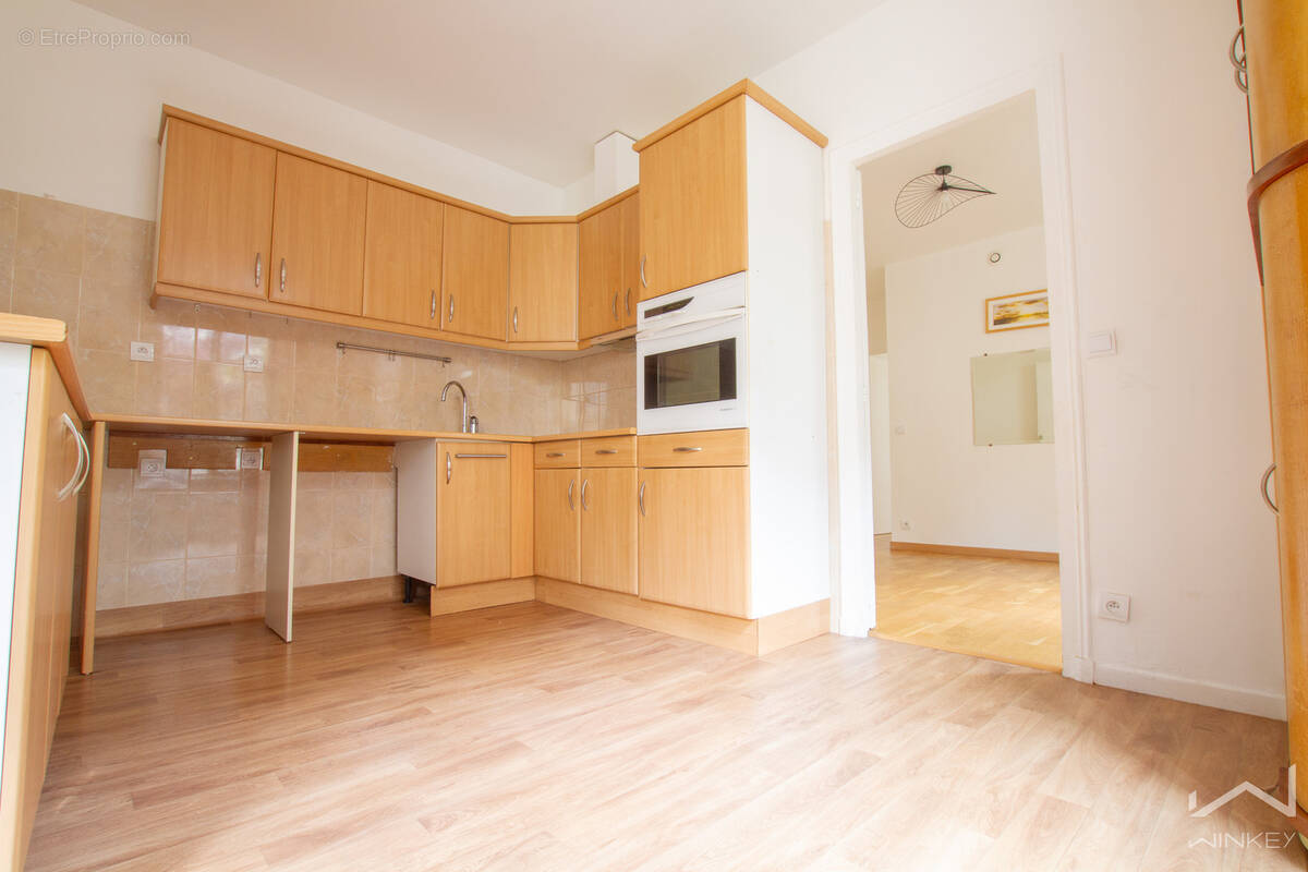 Appartement à VILLENEUVE-SAINT-GEORGES