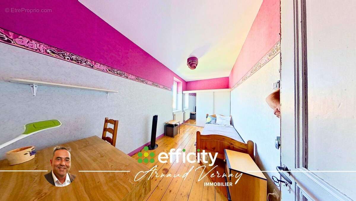 Maison à PONTCHARRA-SUR-TURDINE